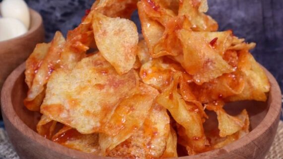 Cara Membuat Keripik Kentang Balado yang Gurih dan Nikmat